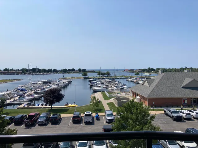 $850,000 | 105 West Danaher Street, Unit 401, Ludington, MI 49431