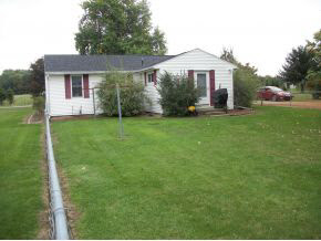 2103 North Quince Road Walkerton, IN 46574 - Photo 4 of 14