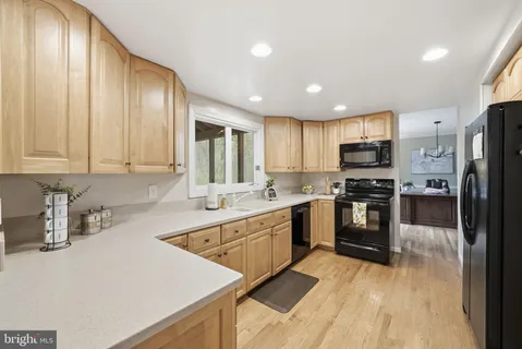 $1,349,000 | 9800 Kohoutek Court, Vienna, VA 22182