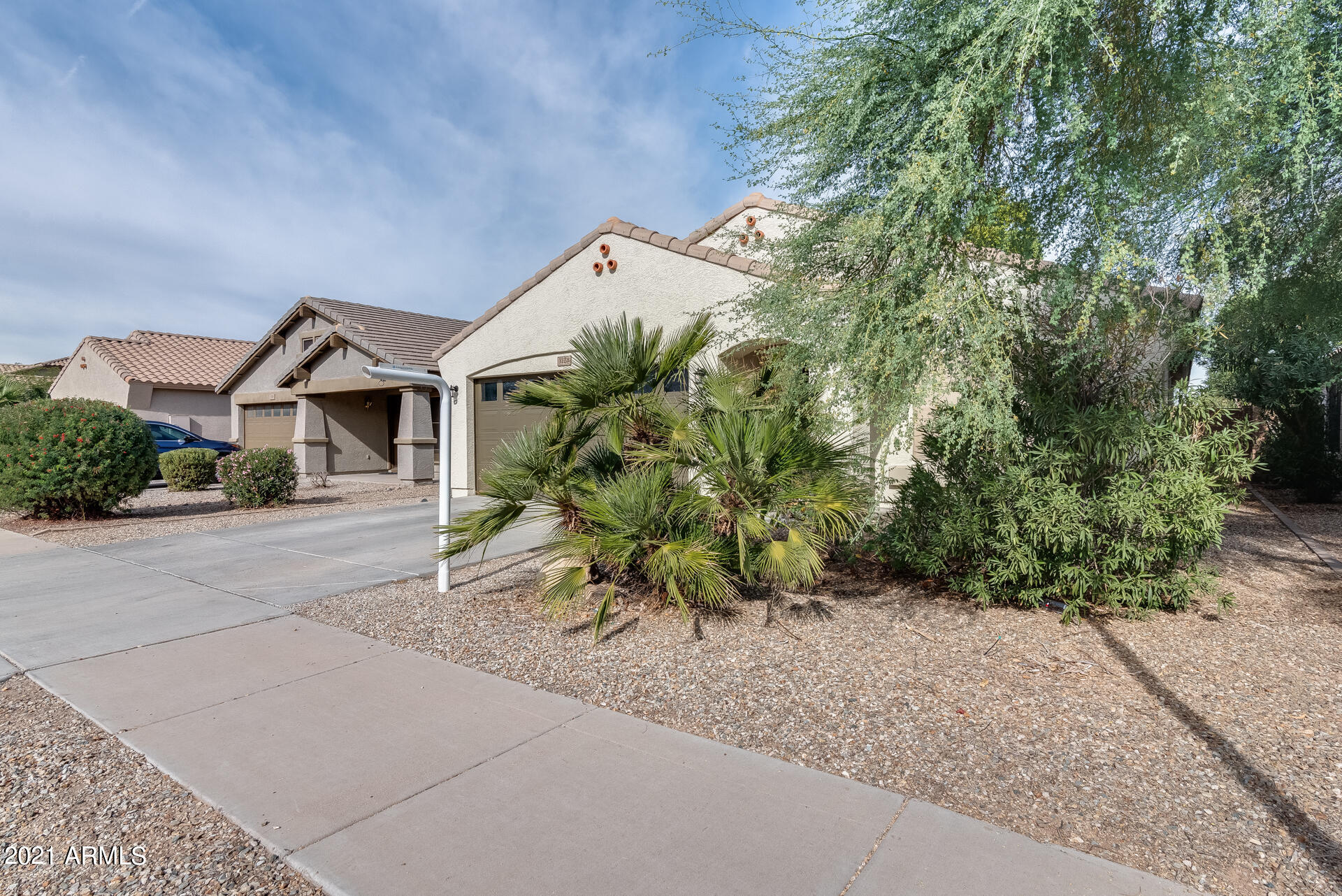 3124 West Alta Vista Road Phoenix, AZ 85041 - Photo 2 of 36