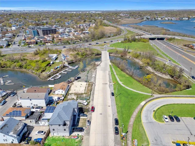 $1,999,000 | 200 Beach 2nd Street | Far Rockaway