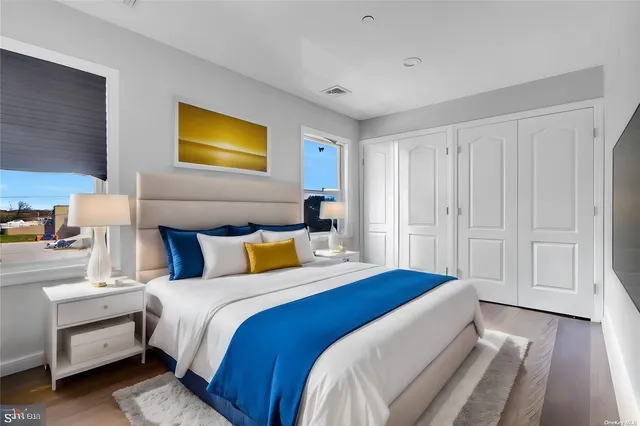 $1,999,000 | 200 Beach 2nd Street | Far Rockaway