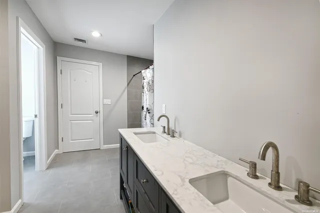 $1,999,000 | 200 Beach 2nd Street | Far Rockaway