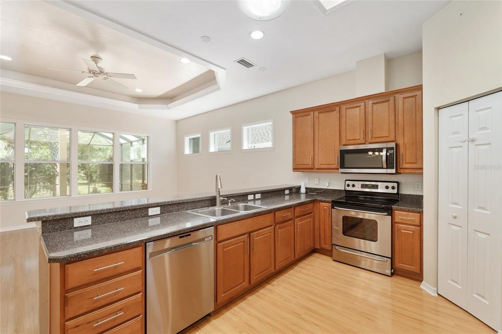 8632 Southwest 76th Place Gainesville, FL 32608 - Photo 14 of 51