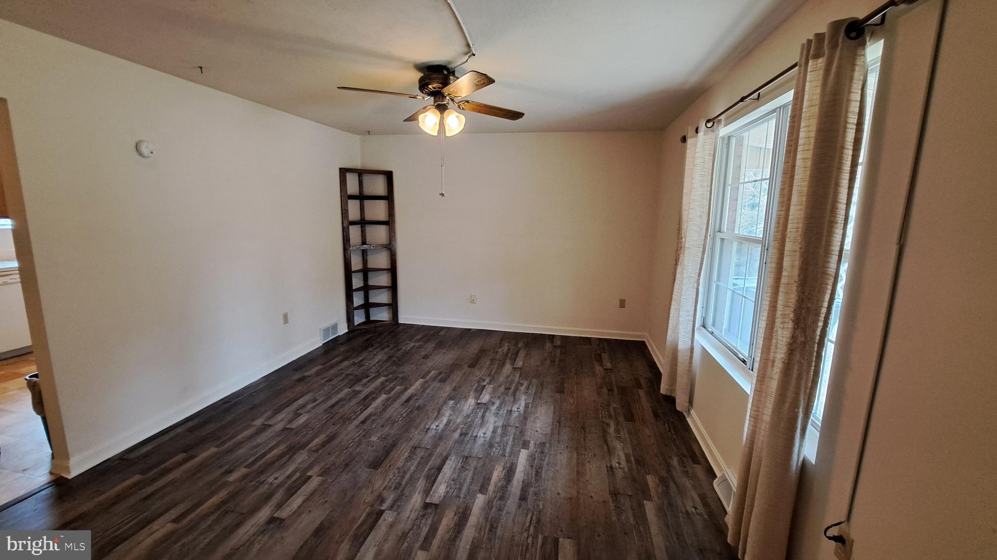1901 Powder Mill Road, Unit A York, PA 17402 - Photo 5 of 21 Living Room