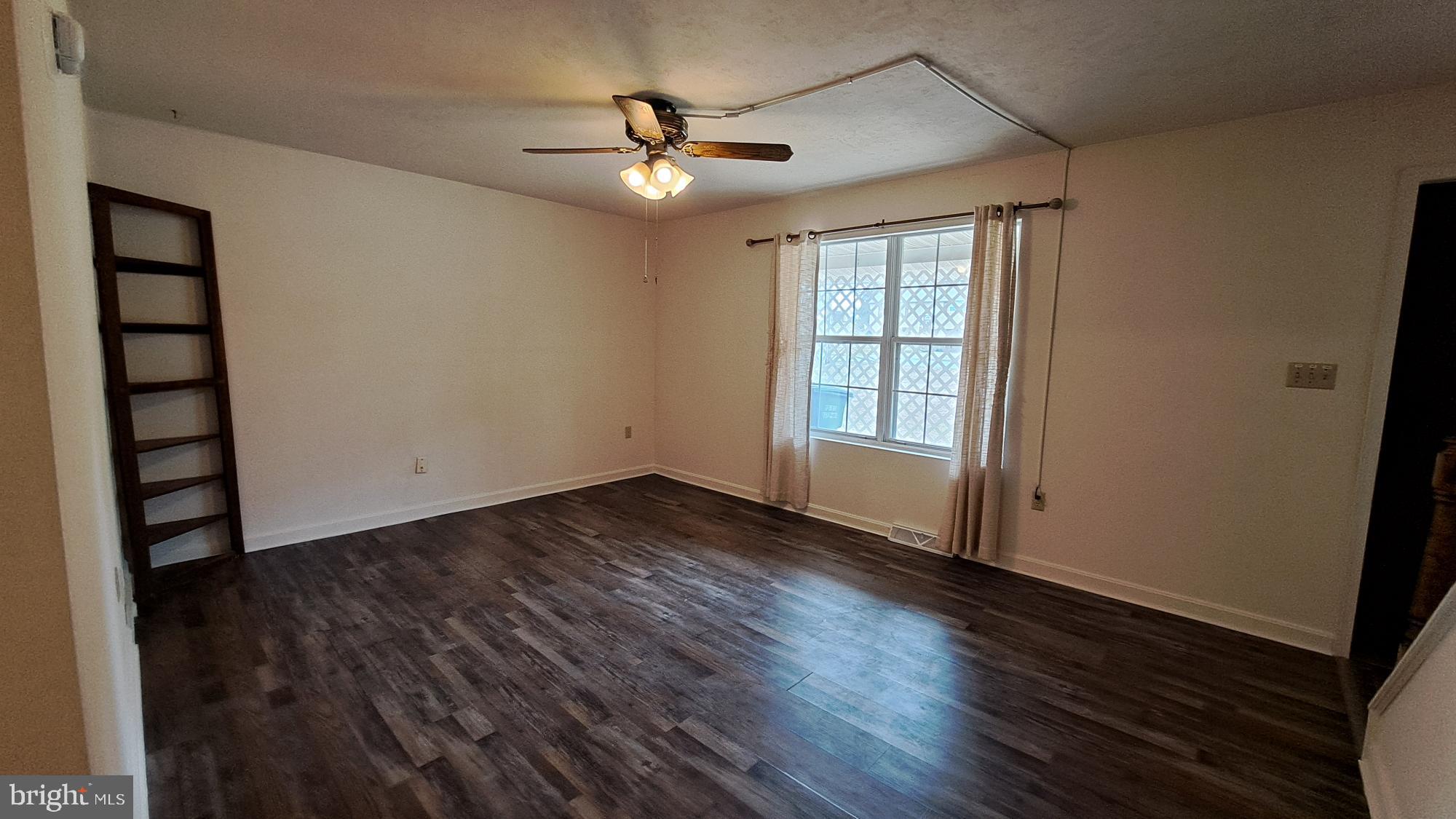 1901 Powder Mill Road, Unit A York, PA 17402 - Photo 6 of 21 Living Room