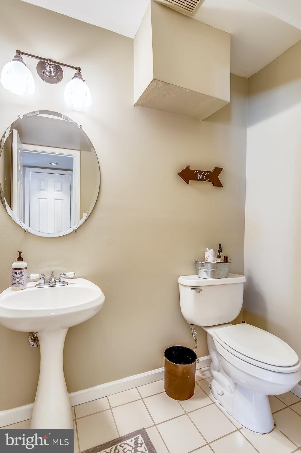 9216 Lawnview Lane Laurel, MD 20708 - Photo 13 of 36 Gallery Image 13