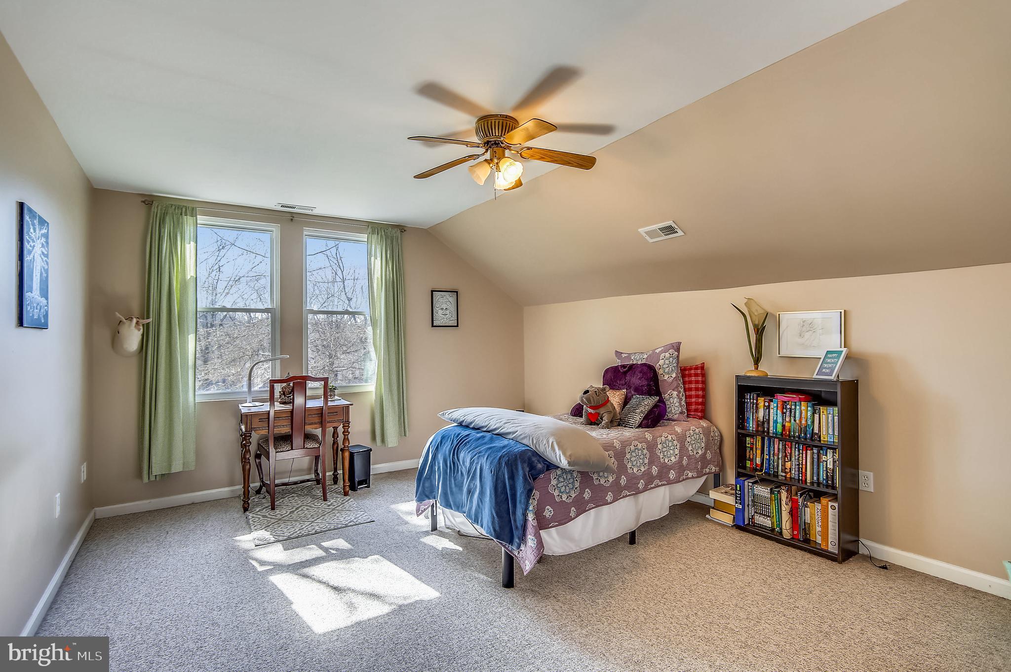 9216 Lawnview Lane Laurel, MD 20708 - Photo 21 of 36 Gallery Image 21