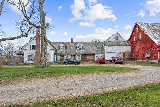 $1,549,900 | 414 Farmington Falls Road, Farmington, ME 04938