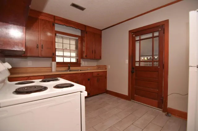 $1,650 | 4317 Whitney Drive, Unit A, North Charleston, SC 29405