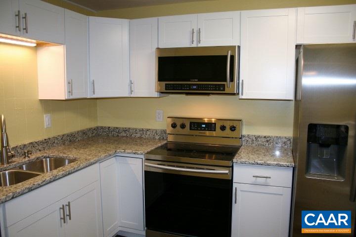 570 Courthouse Mountain Road Madison, VA 22727 - Photo 8 of 33 Kitchen