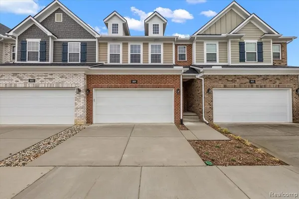 $596,945 | 809 Cortland Lane, Troy, MI 48085