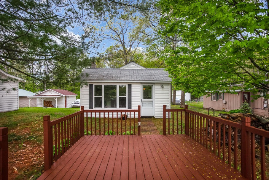 1719 Arbor Road Lake, MI 48632 - Photo 1 of 30 20180523200257575699000000-o (1)