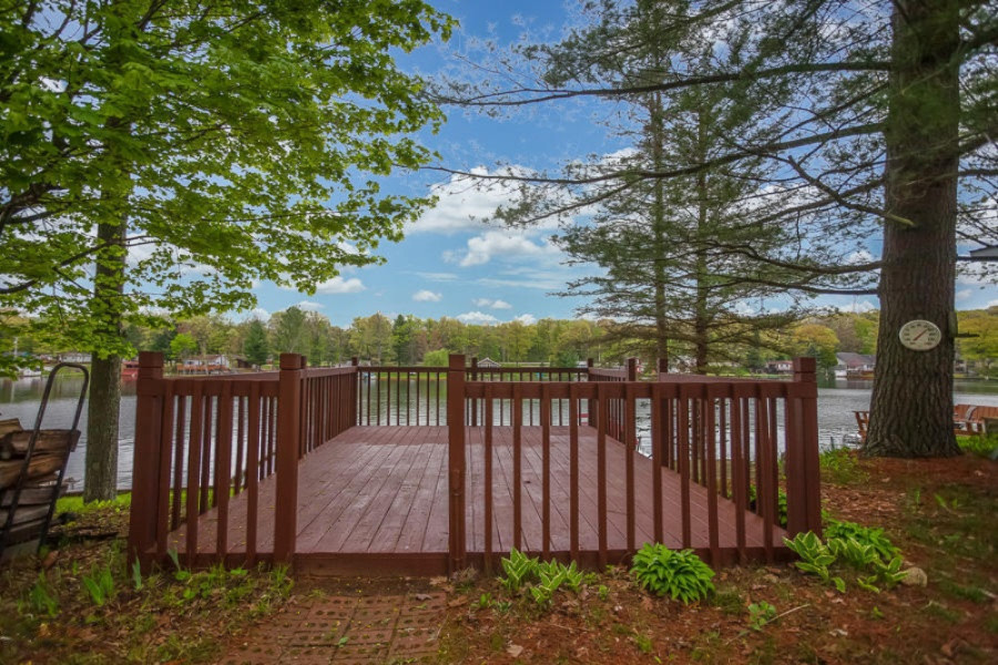 1719 Arbor Road Lake, MI 48632 - Photo 2 of 30 20180523200444951773000000-o (1)