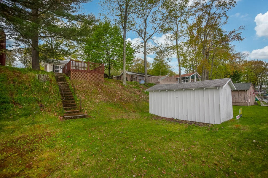 1719 Arbor Road Lake, MI 48632 - Photo 5 of 30 20180523200449601539000000-o (1)