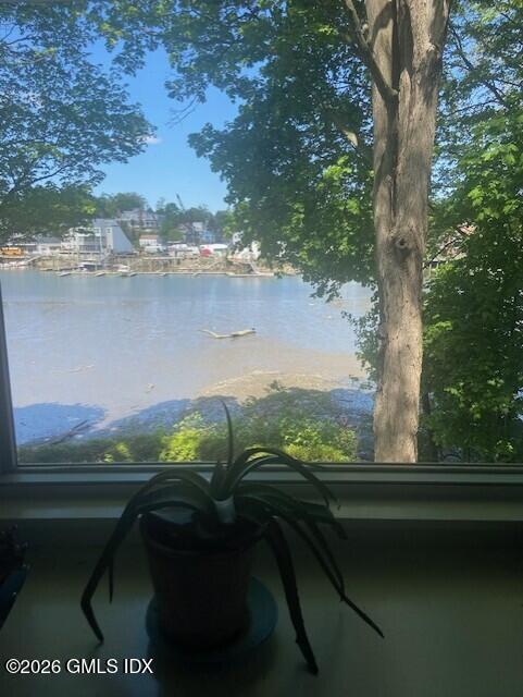 5 Wallasy Way Riverside, CT 06878 - Photo 3 of 19 5 wallasy view from the MBR