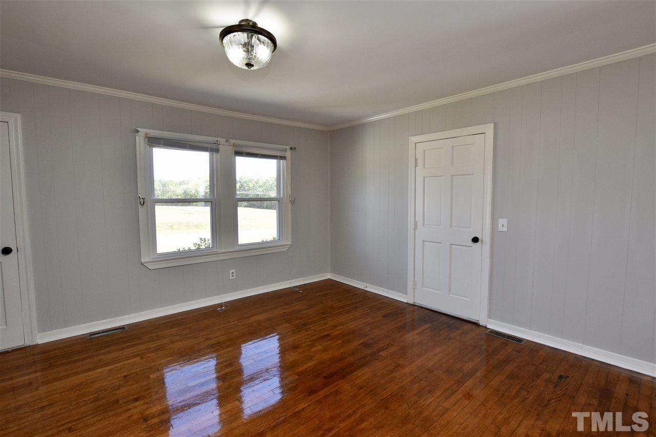 3380 Oxford Road Roxboro, NC 27574 - Photo 12 of 22