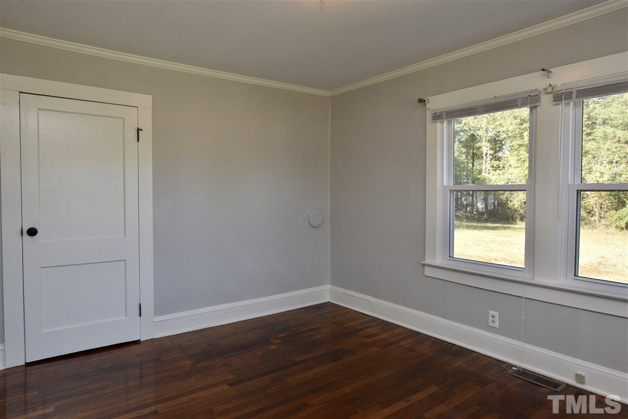 3380 Oxford Road Roxboro, NC 27574 - Photo 14 of 22