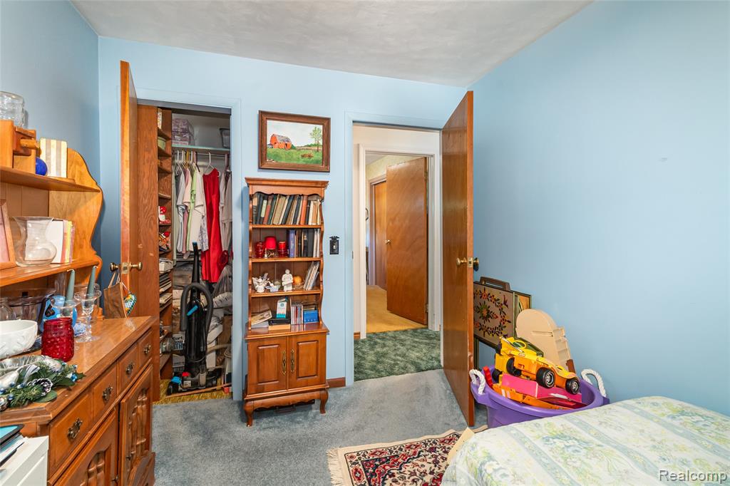 1379 Bowers Road Lapeer, MI 48446 - Photo 11 of 23 Gallery Image 11