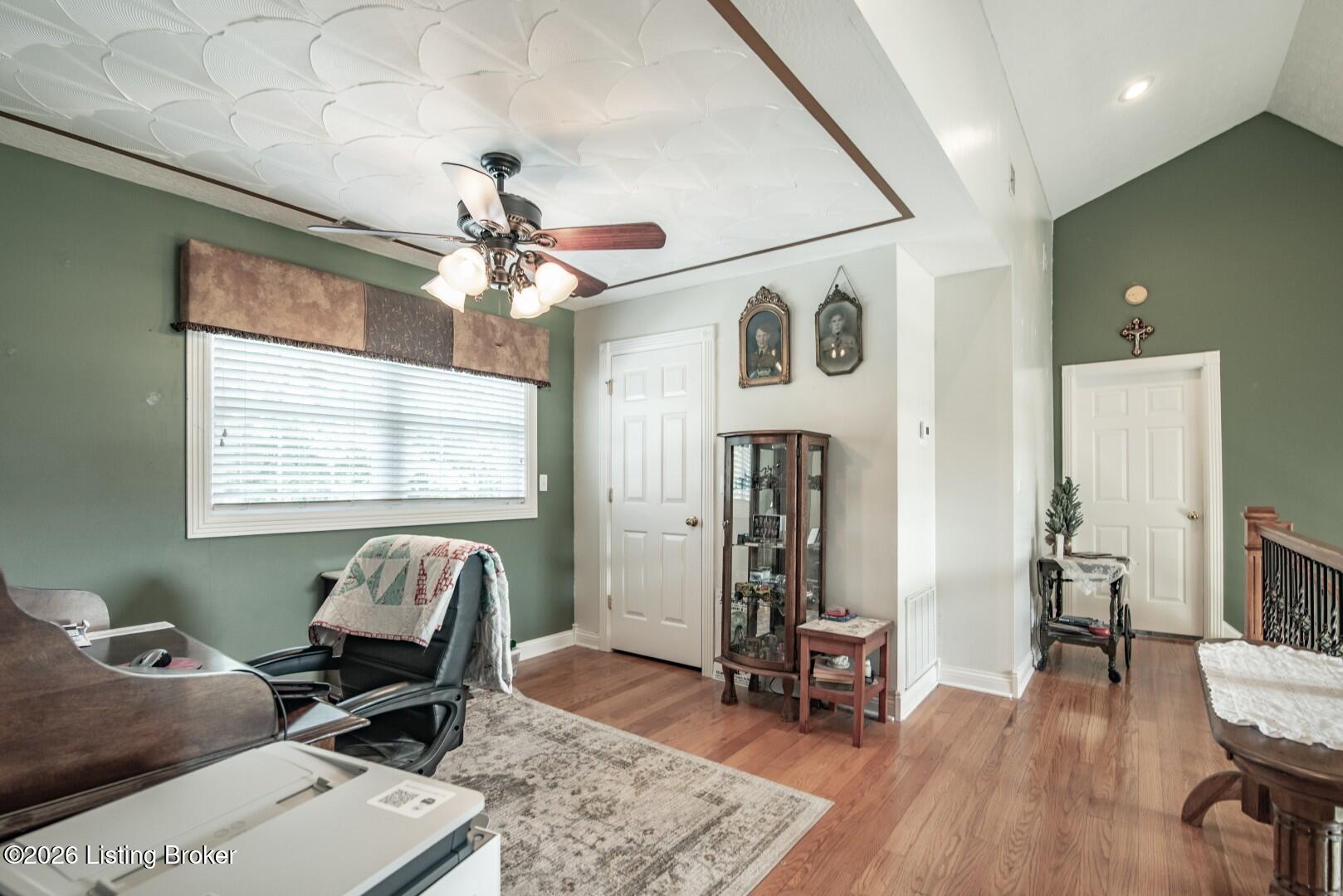 550 Dog Creek Road Cub Run, KY 42729 - Photo 23 of 33 Dog Creek Rd upstairs lounge area-74