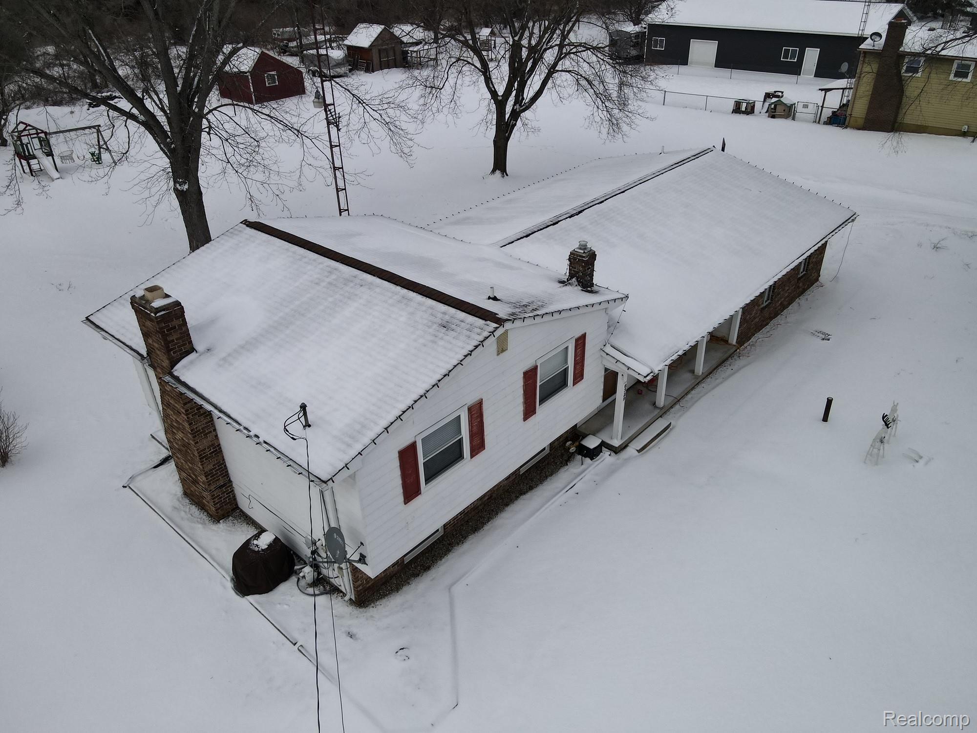 6329 North McKinley Road Flushing, MI 48433 - Photo 4 of 47 Photo_6553868_DJI_268_jpg_4464716_0_20212513412_photo_original.JPG