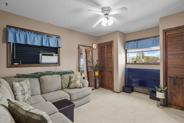 $599,000 | 19924 Woodchuck Trail, Redding, CA 96003