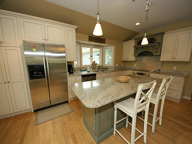 2 Abalone Alley Isle of Palms, SC 29451 - Photo 25 of 53 09
