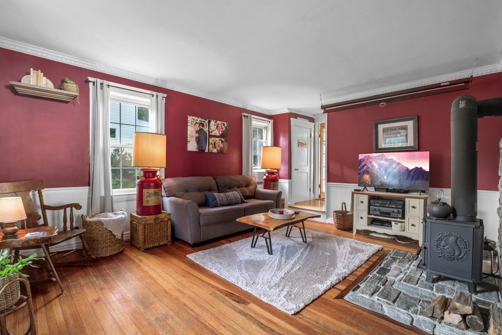 8 Binney Street Andover, MA 01810 - Photo 11 of 41