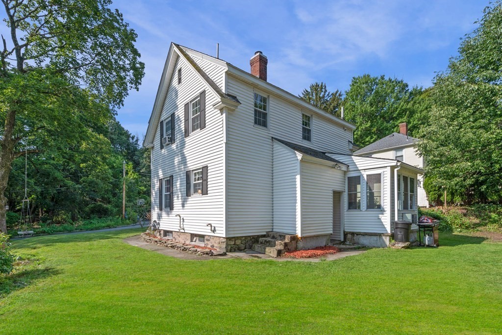 8 Binney Street Andover, MA 01810 - Photo 5 of 41