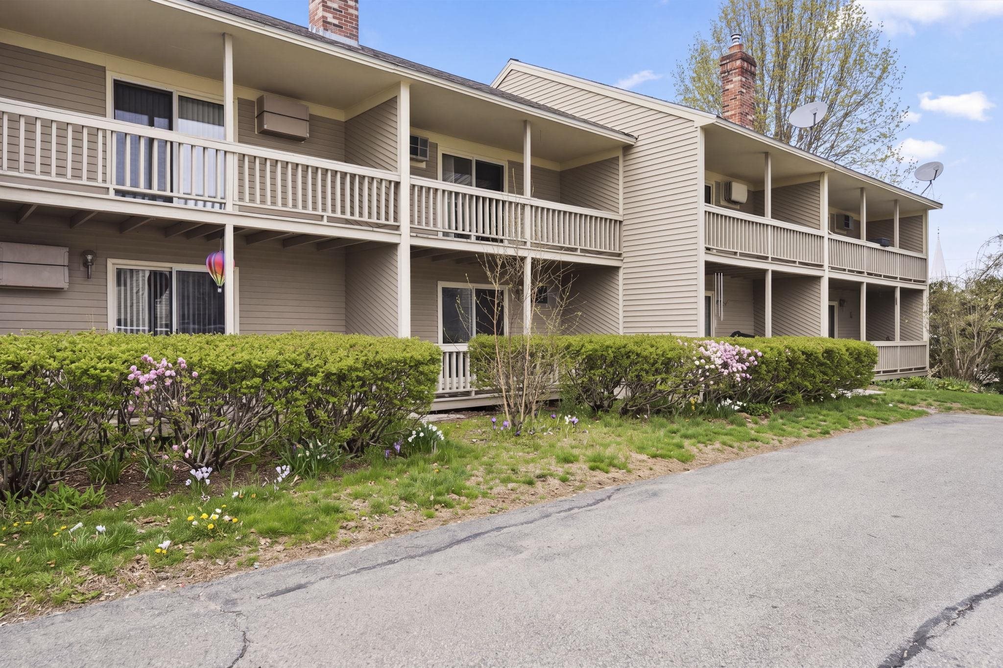 336 Intervale Road, Unit D4 Gilford, NH 03249 - Photo 2 of 27