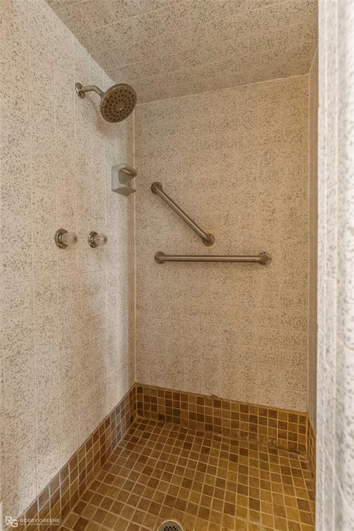 104 3rd Street Northwest Springhill, LA 71075 - Photo 12 of 28