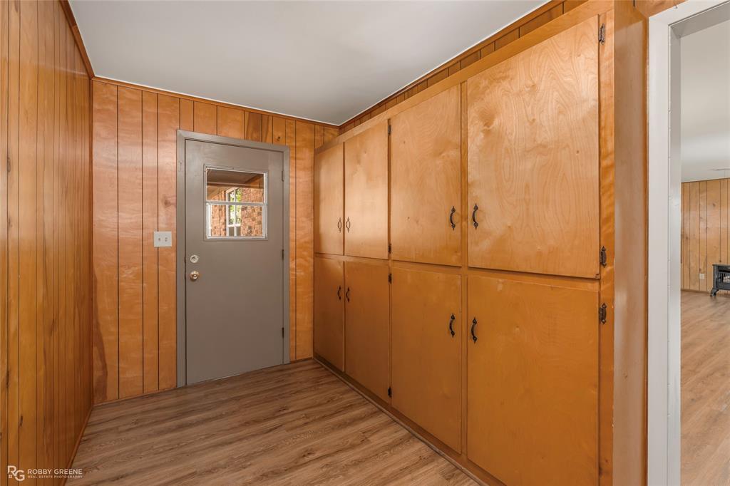 104 3rd Street Northwest Springhill, LA 71075 - Photo 17 of 28