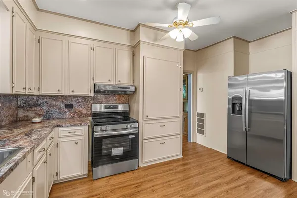 $170,000 | 104 3rd Street Northwest, Springhill, LA 71075