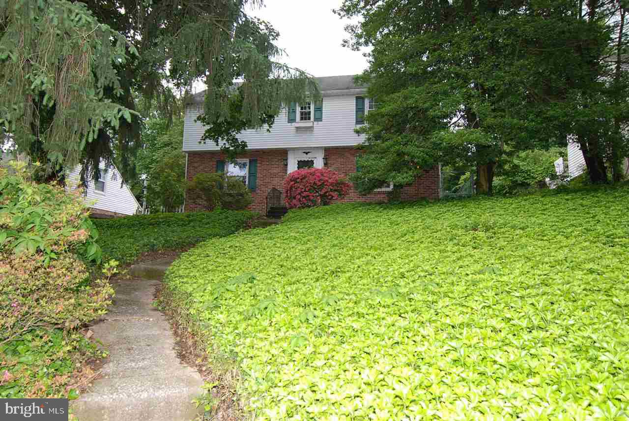 184 Rathton Road York, PA 17403 - Photo 3 of 34 Gallery Image 3