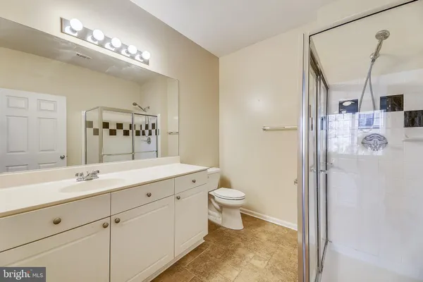 $2,300 | 3851 Aristotle Court, Unit 1103, Fairfax, VA 22030