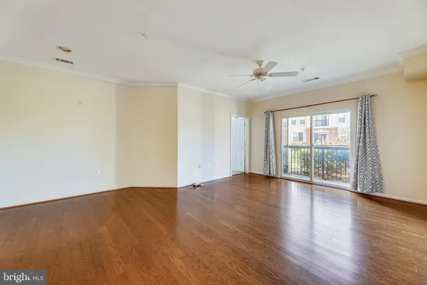 $2,300 | 3851 Aristotle Court, Unit 1103, Fairfax, VA 22030