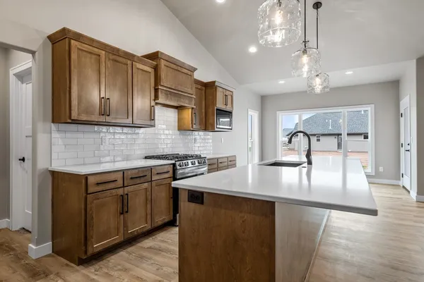 $649,900 | 3696 Ella Jo Way, De Pere, WI 54115