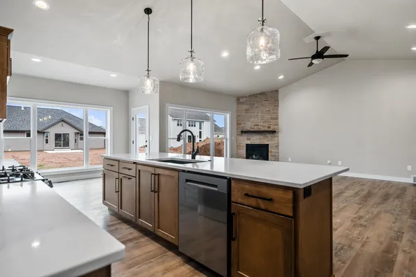 $649,900 | 3696 Ella Jo Way, De Pere, WI 54115