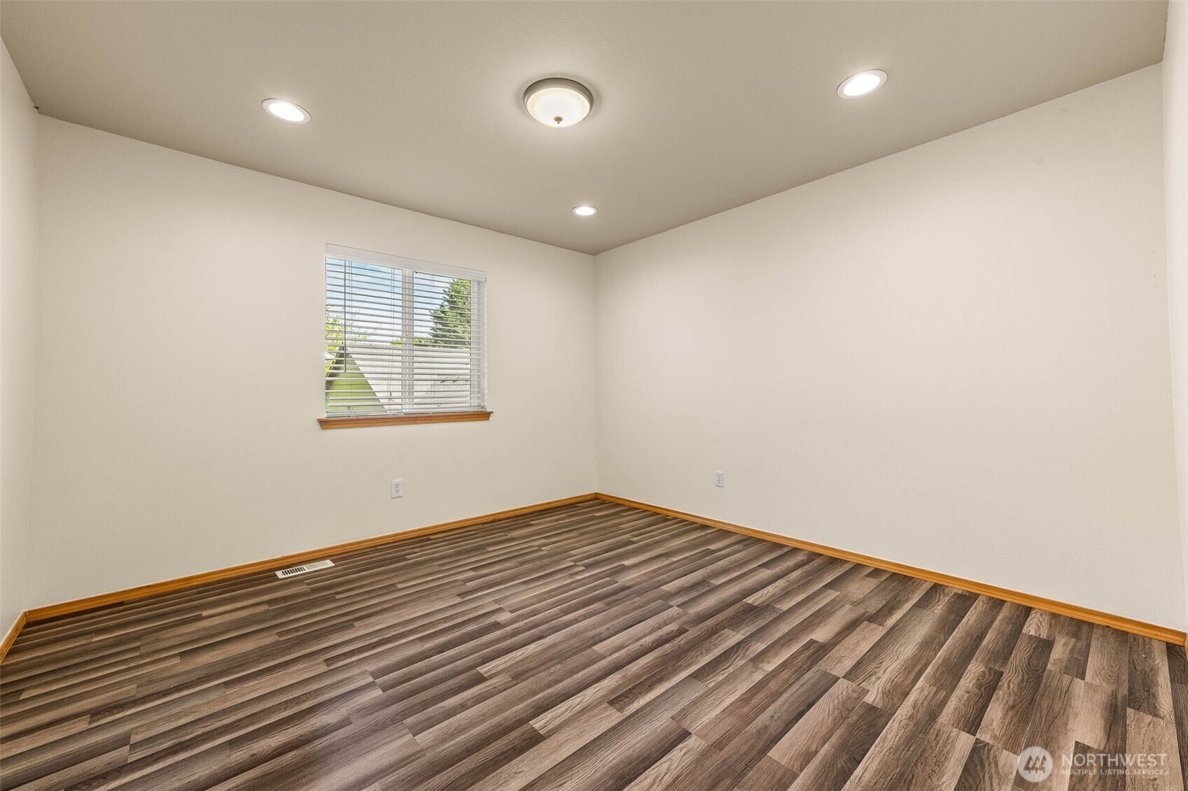 7006 Radius Loop Southeast Lacey, WA 98513 - Photo 28 of 37