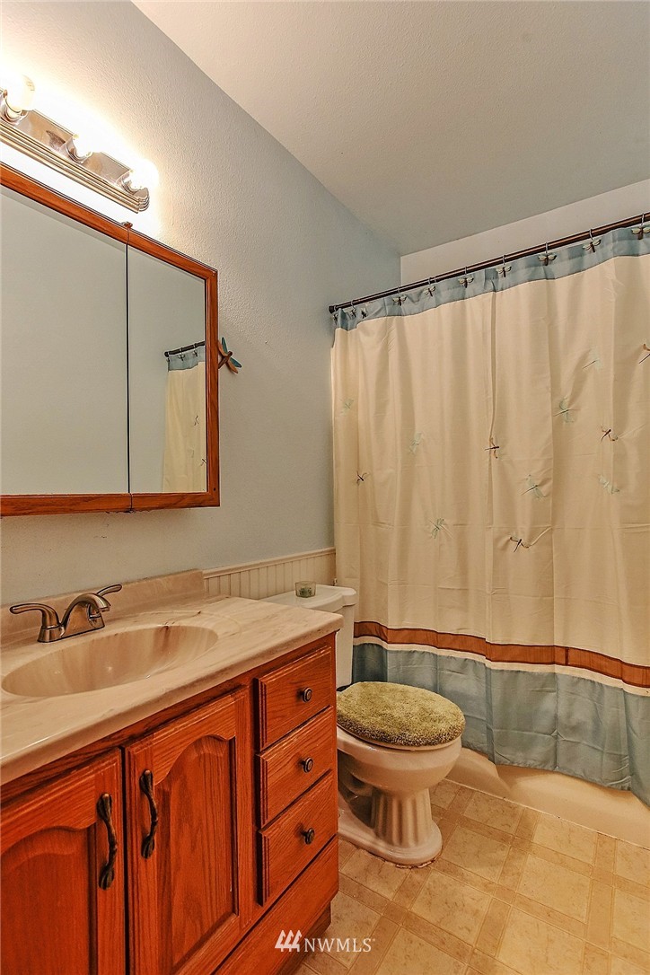 3906 Southeast Salmonberry Road Port Orchard, WA 98366 - Photo 12 of 20 Gallery Image 12