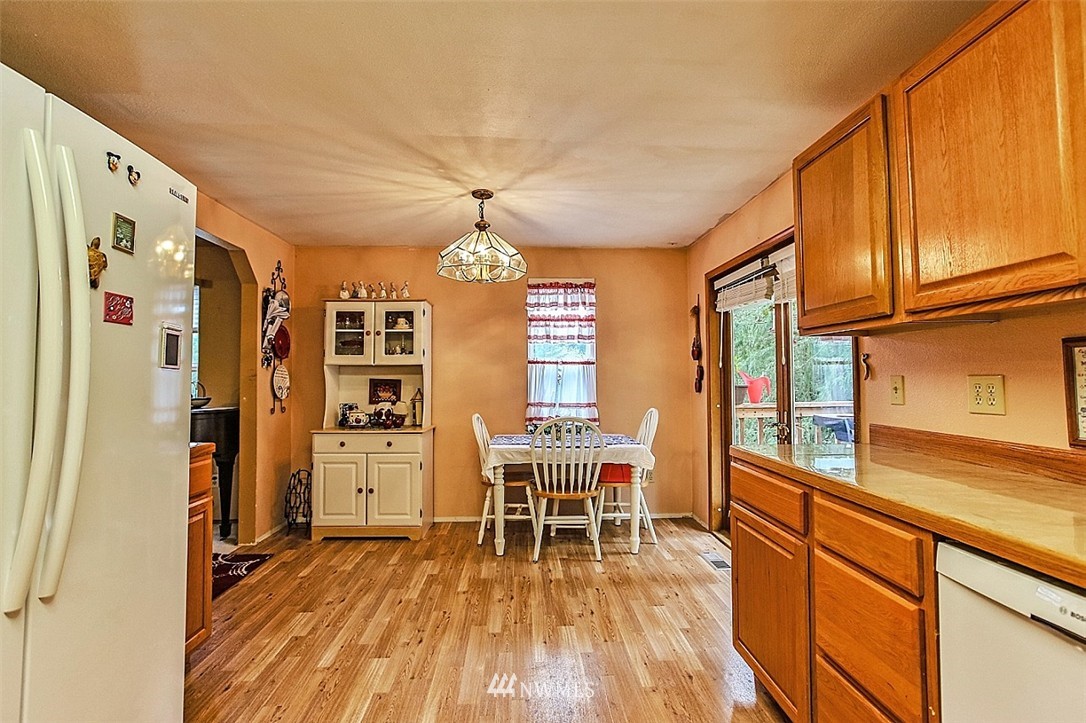 3906 Southeast Salmonberry Road Port Orchard, WA 98366 - Photo 6 of 20 Gallery Image 6