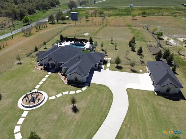 $1,650,000 | 173 Via Lago, Belton, TX 76513