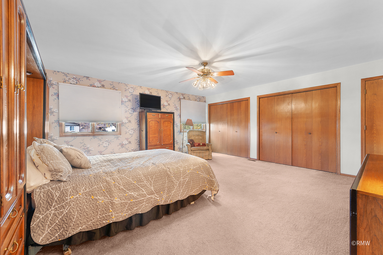 1139 Anvil Court Addison, IL 60101 - Photo 25 of 39 Gallery Image 25