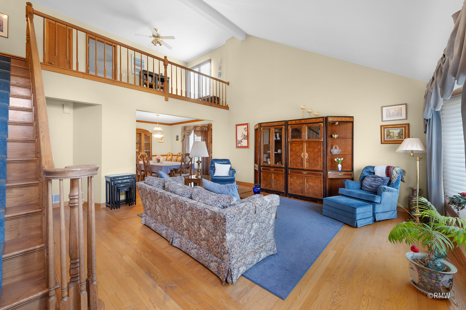 1139 Anvil Court Addison, IL 60101 - Photo 3 of 39 Gallery Image 3