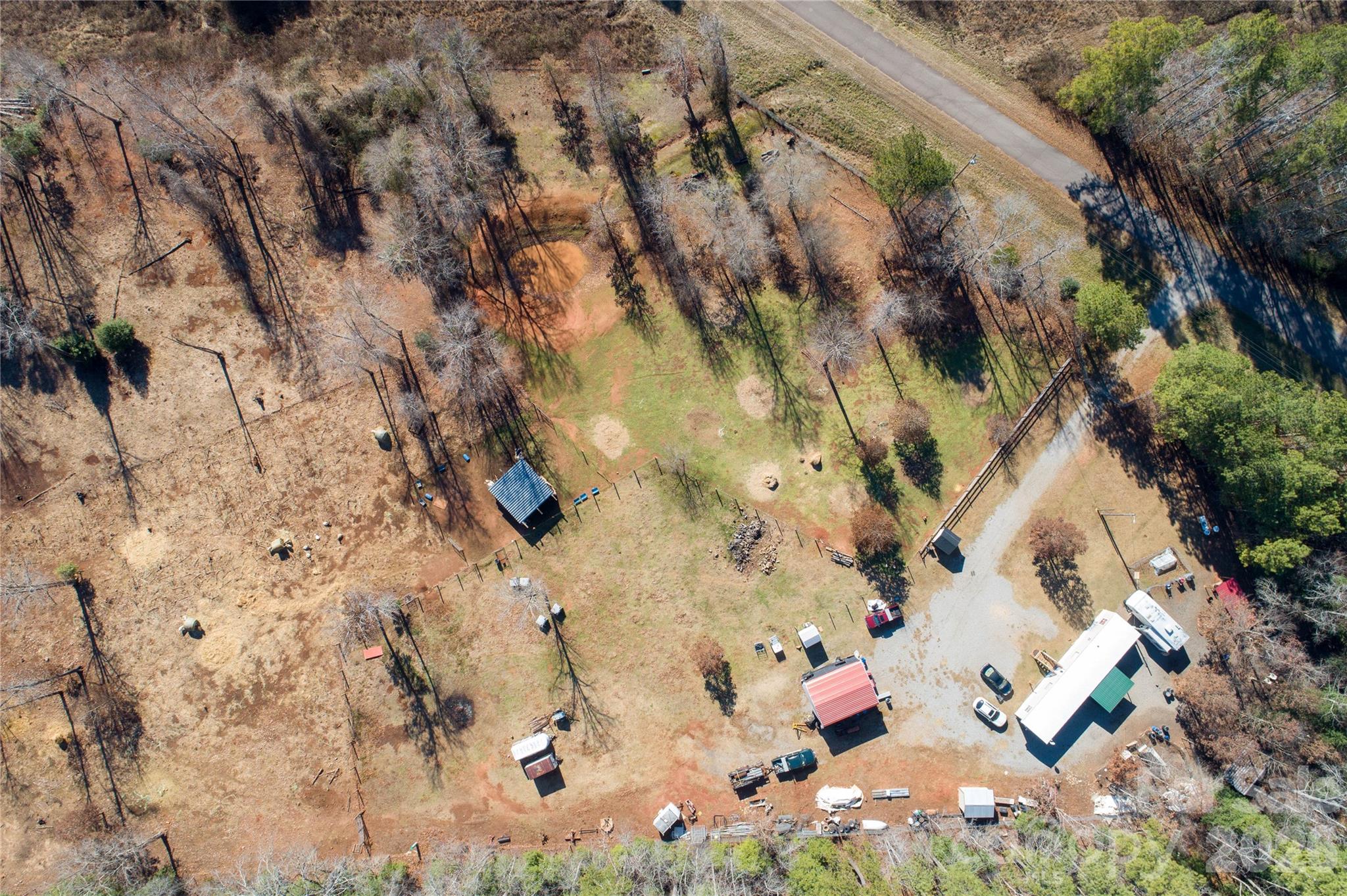 153 Lake Road Rockingham, NC 28379 - Photo 4 of 30