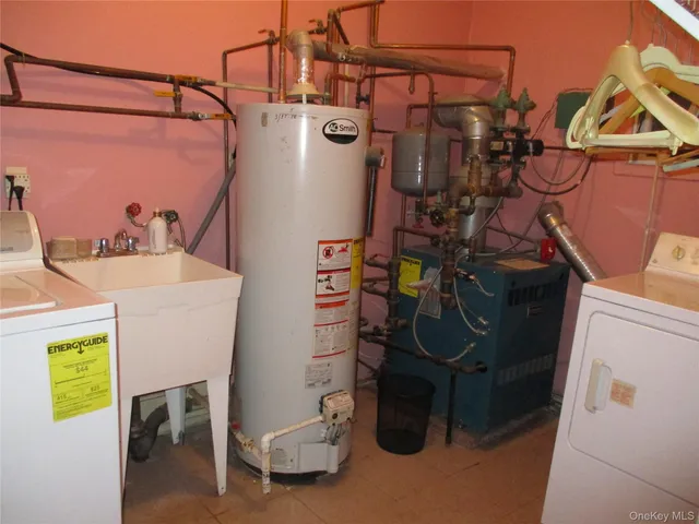 a view of a small yard