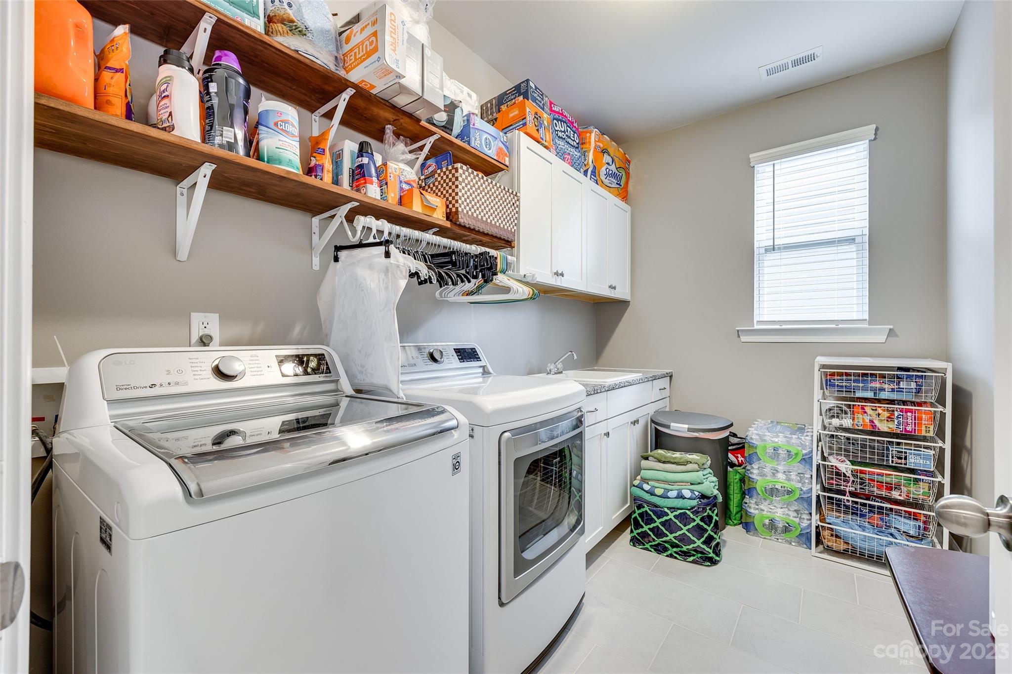 439 Sandbar Point Clover, SC 29710 - Photo 31 of 36 a utility room with dryer and washer