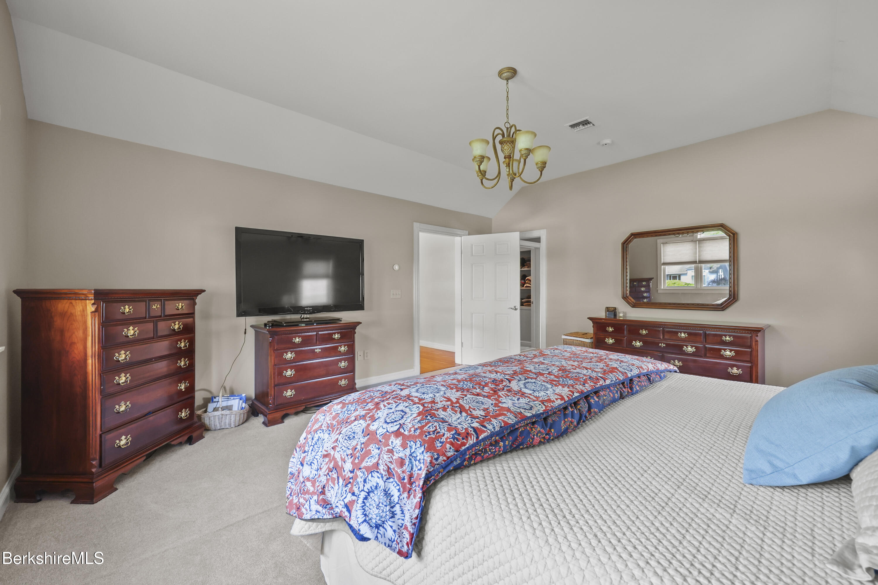 35 Meadow Ridge Drive Pittsfield, MA 01201 - Photo 46 of 81 Primary BR