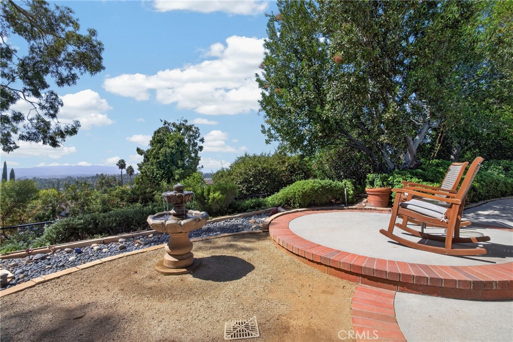 11387 Sinclair Avenue Porter Ranch, CA 91326 - Photo 31 of 42 Gallery Image 31
