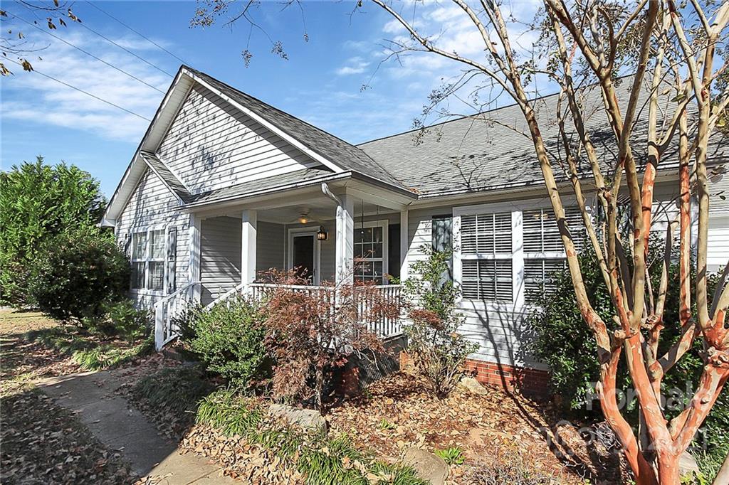 1407 George Dunn Road Rock Hill, SC 29730 - Photo 2 of 11 front view of house with a small yard
